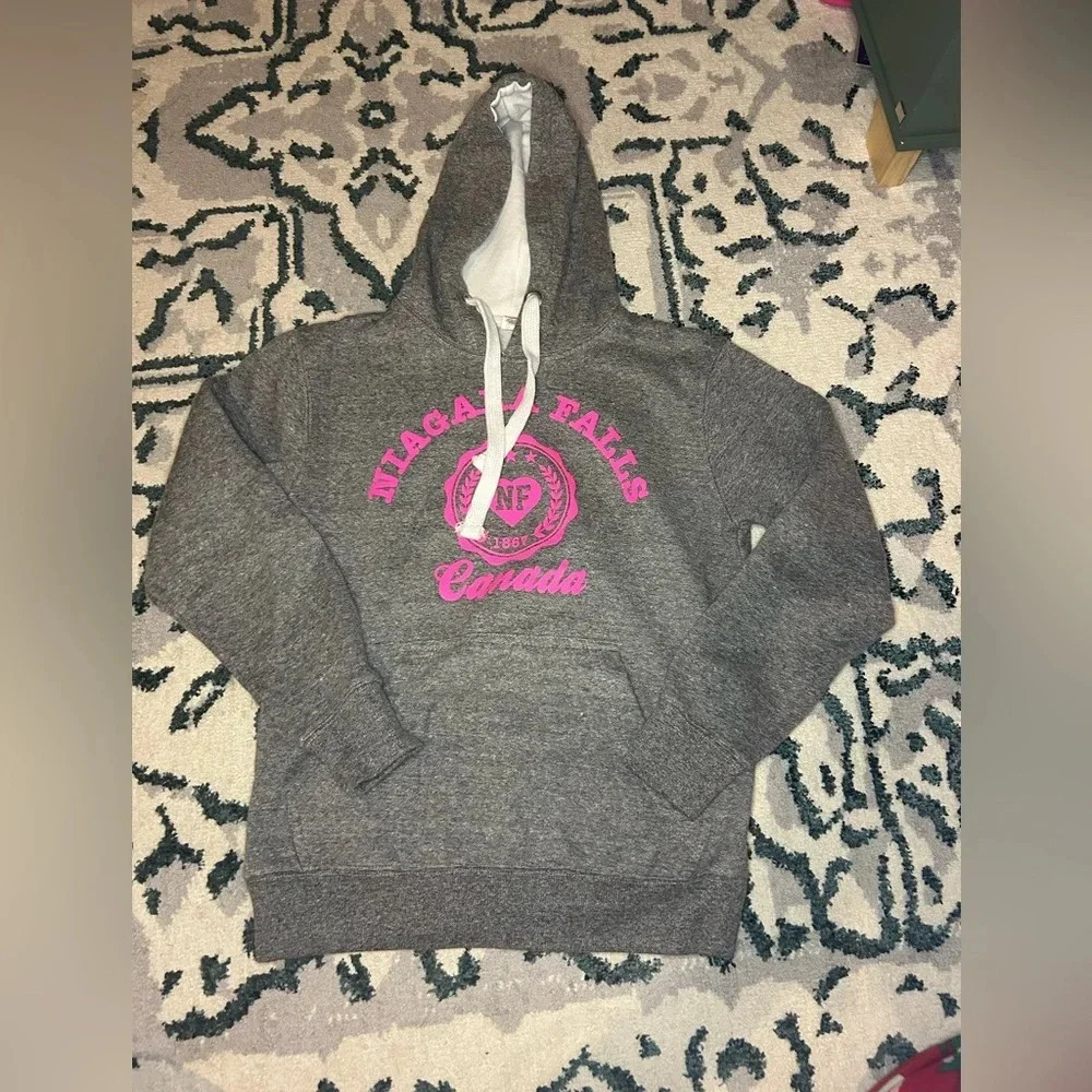 Niagara falls  hoodie women size small​